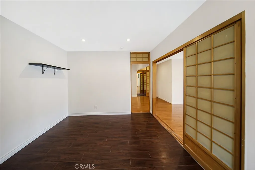 409 Burchett Street 315, Glendale, California 91203 home-pic-8